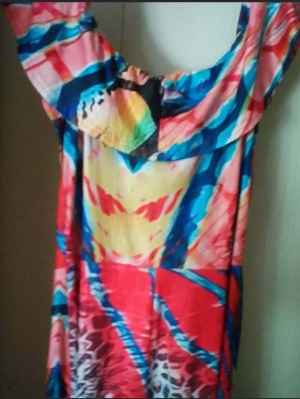 Women’s Multicolor Scoop Neck Tank Top